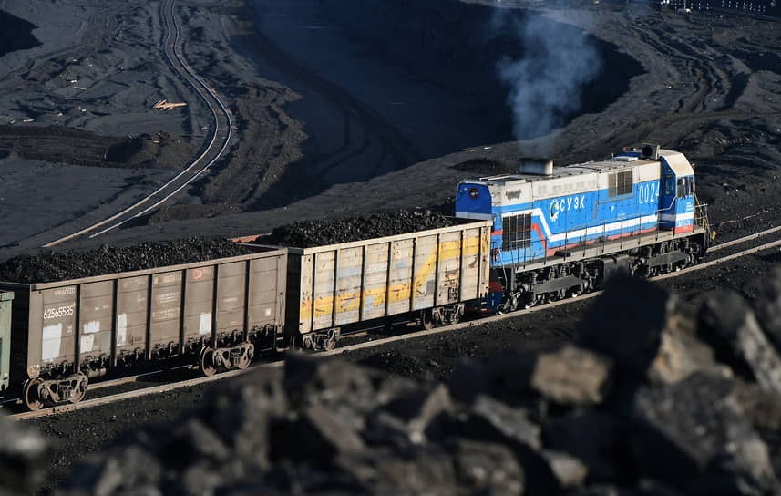 Железной дороге не хватило угля и стройматериалов — грузоперевозки в РФ снижаются