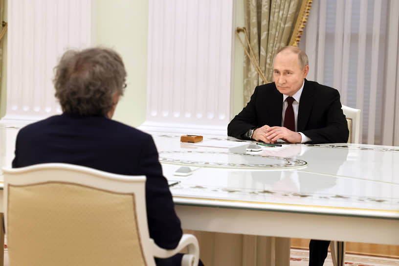 Эмир Кустурица на встрече с Владимиром Путиным выглядел просто глыбой