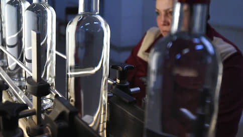 Ladoga разливается по брендам // Завод будет производить водку под марками Finka, «Зерно» и Romanov