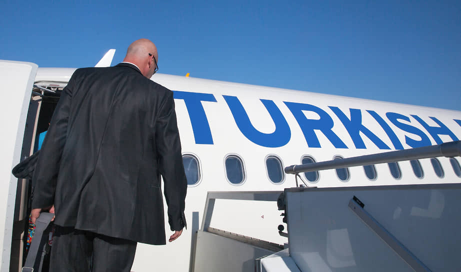 Посадка в самолет Turkish Airlines в аэропорту Анкары
