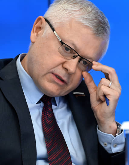 Председатель комитета Госдумы по безопасности и противодействию коррупции Василий Пискарев