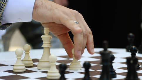 Титулов много не бывает // FIDE возродила розыгрыш чемпионского звания по шахматам Фишера