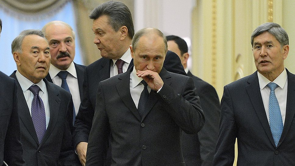 Позиция Виктора Януковича в Астане выделялась на фоне полноправных членов Таможенного союза

 