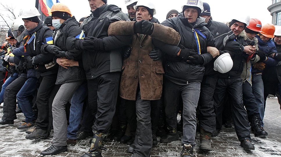 В Киеве прошли массовые акции против действующего политического режима