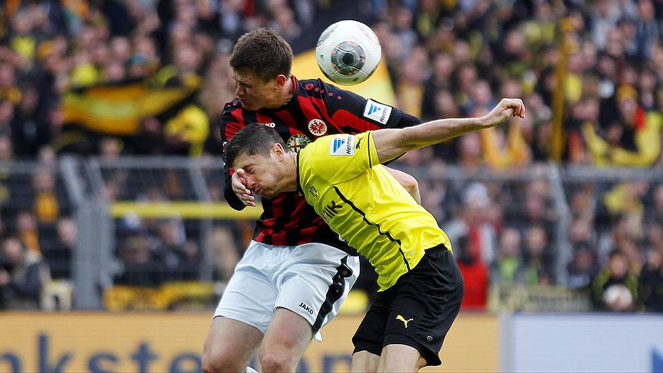 Футбольный матч Borussia Dortmund - Eintracht Frankfurt. Бундеслига.