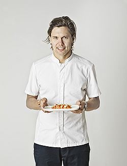 Шведский шеф-повар Томми Мюллюмяки
