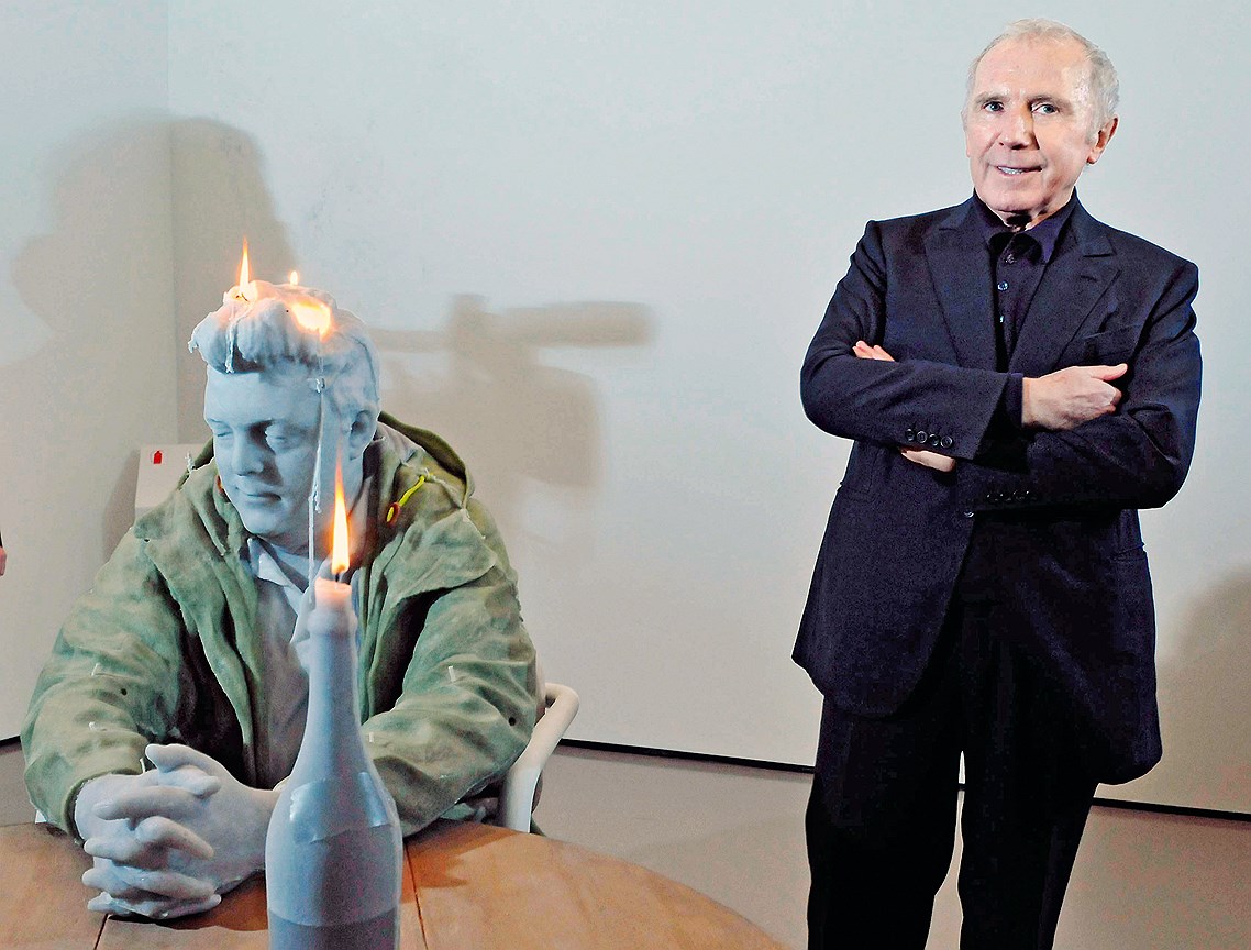 Французский миллиардер и владелец аукционного дома Christie’s Франсуа Пино на открытии выставки швейцарского скульптора и инсталлятора Урса Фишера &quot;Мадам Фишер&quot; в &quot;Палаццо Грасс&quot;