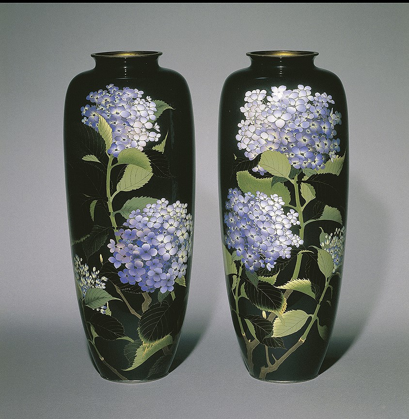 Парные вазы. Япония, около 1905-1910 гг. Изготовлены в мастерской Хаяси Кодендзи