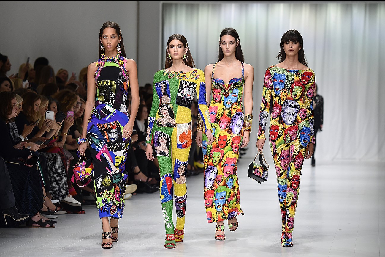 Миланская неделя моды: Versace – Стиль – Коммерсантъ