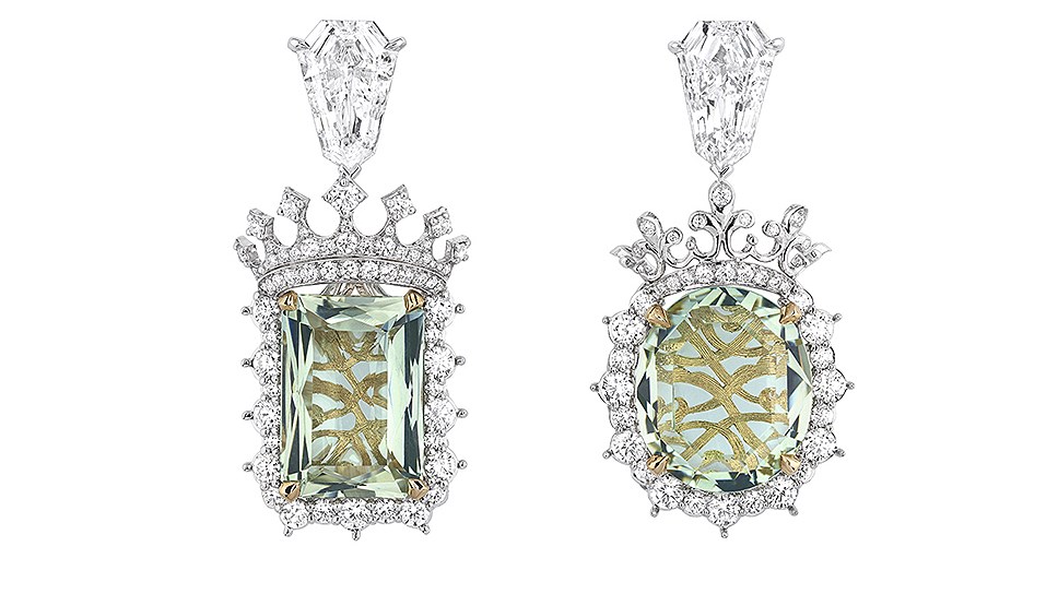 Серьги Cachette, белое и желтое золото, зеленый берил, бриллианты, Dior Joaillerie
