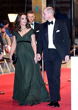Кейт Миддлтон и ее супруг принц Уильям 