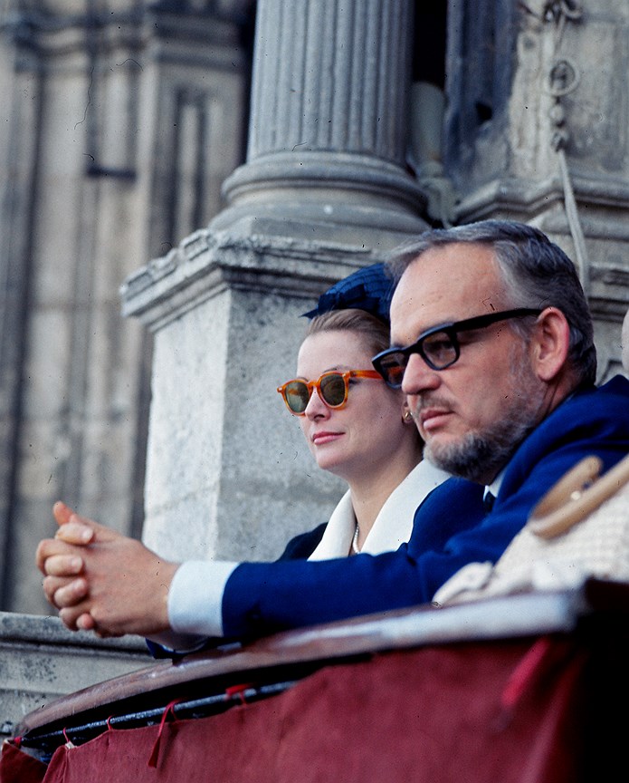 Грейс и Ренье на корриде в Севилье (Испания), 1966 год