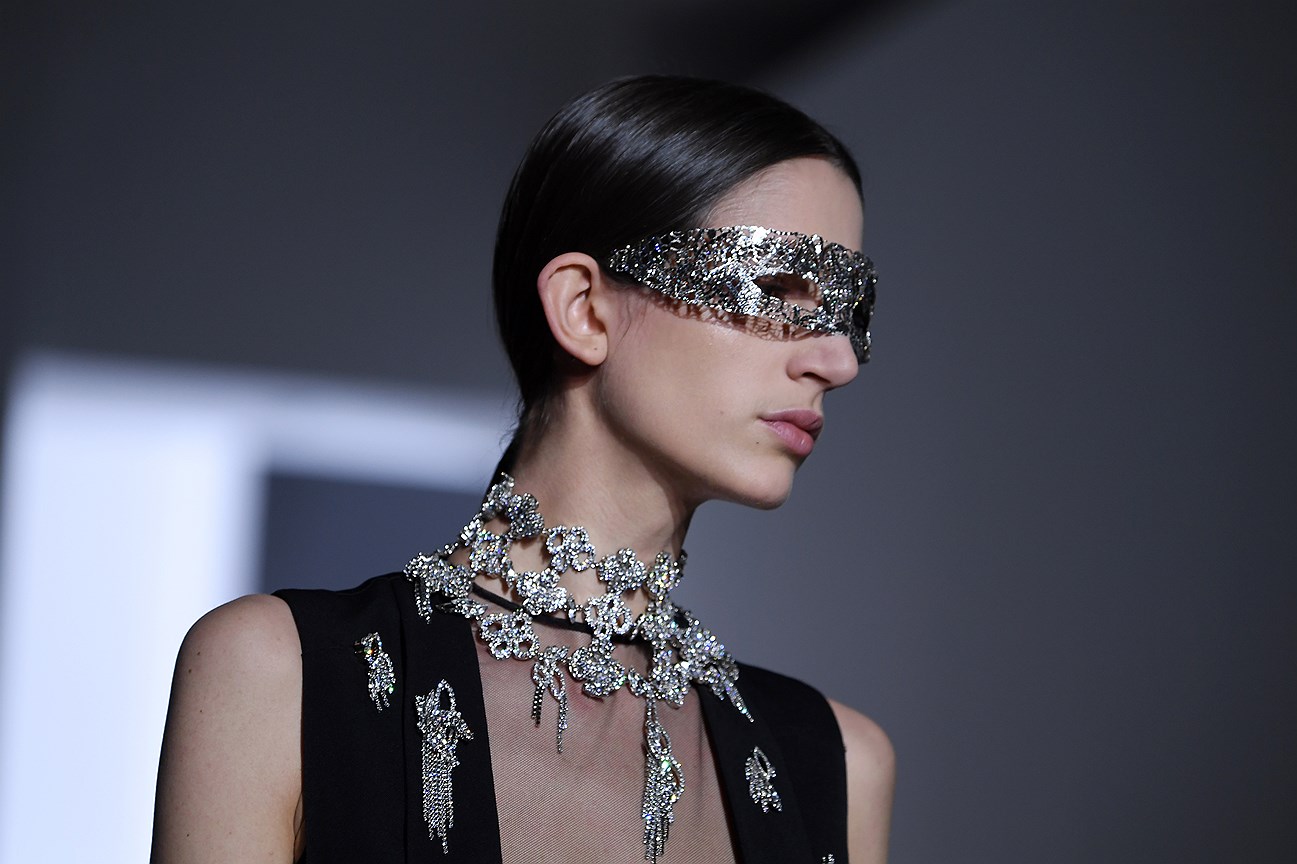 Givenchy. Показ кутюрной коллекции, сезон весна-лето 2019, в рамках недели высокой моды в Париже