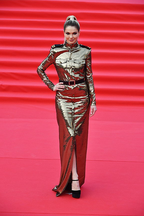 Наталья Бардо в платье Ralph Loren и украшениях Chopard