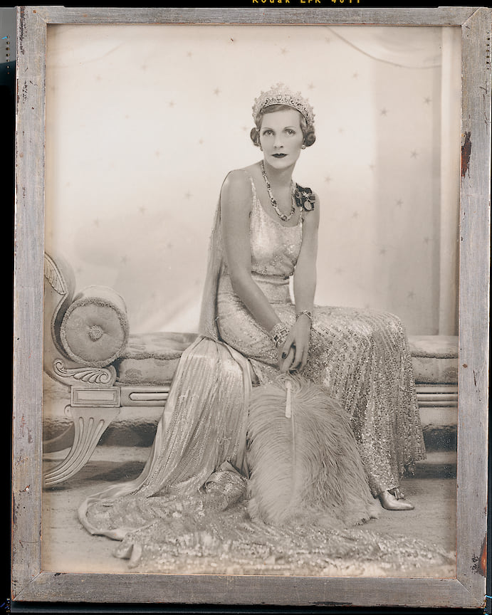 Портрет Эдвины Маунтбеттен Бирмы, последнеи&amp;#774; вице-королевы Индии, в тиаре Chaumet, созданнои&amp;#774; для коронации Джорджа VI. Фото: Эвонд Миддлтон, 1937 год