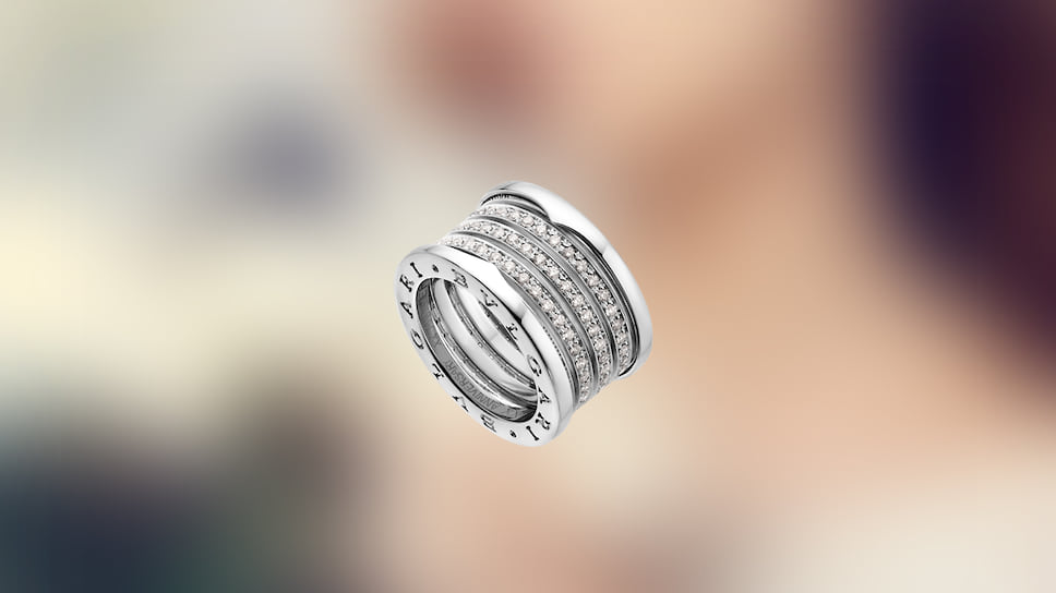 Bvlgari, кольцо  B.Zero1, белое золото, бриллианты
