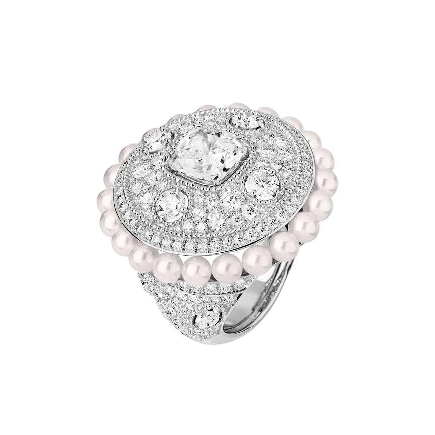 Chanel High Jewelry, кольцо  Broderie Byzantine, белое золото, жемчуг, бриллианты