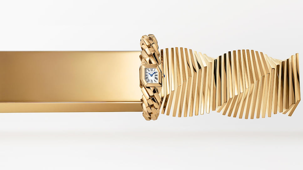 Cartier, часы Maillon de Cartier, 16 х 17 мм, желтое золото, кварцевый механизм