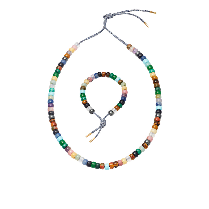 Carolina Bucci, колье и браслет, шелковая нить, бусины из разноцветных камней