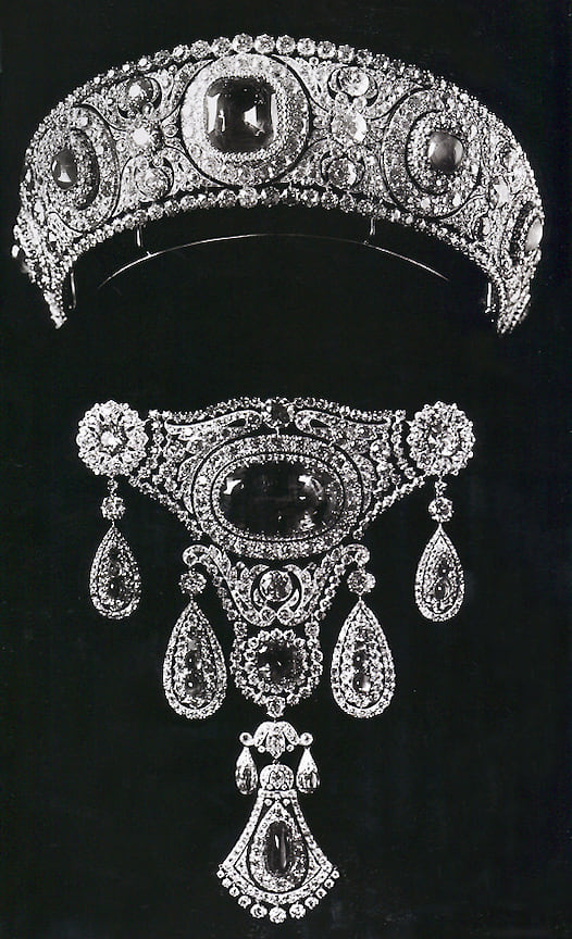 Бриллиантовые кокошник и брошь, принадлежавшие великой княгине Марии Павловне, Cartier, 1909