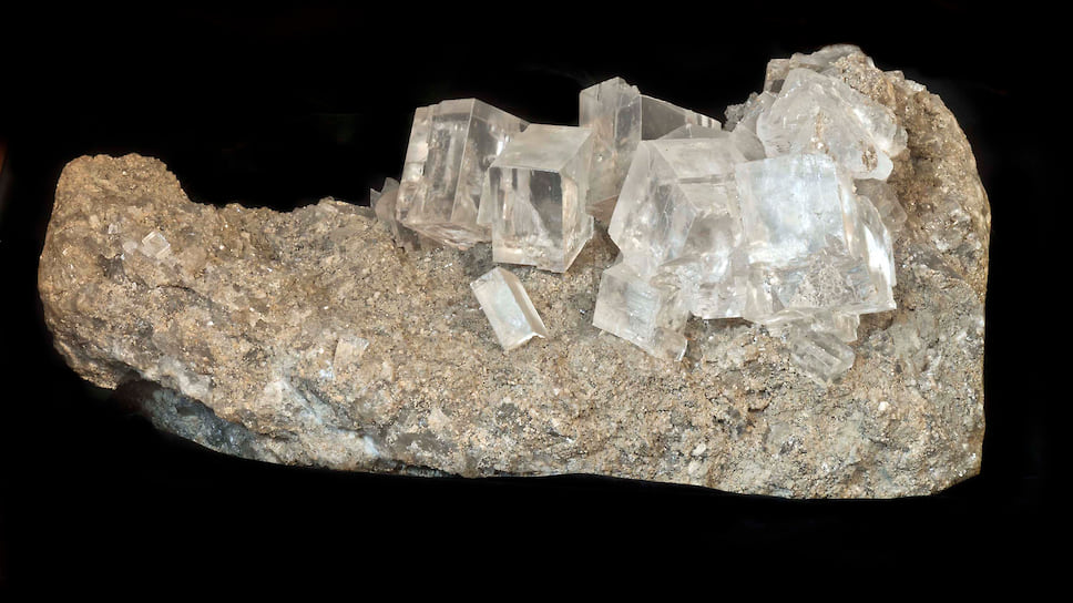 Кристаллы каменной соли (HALITE), Величка (Польша)
