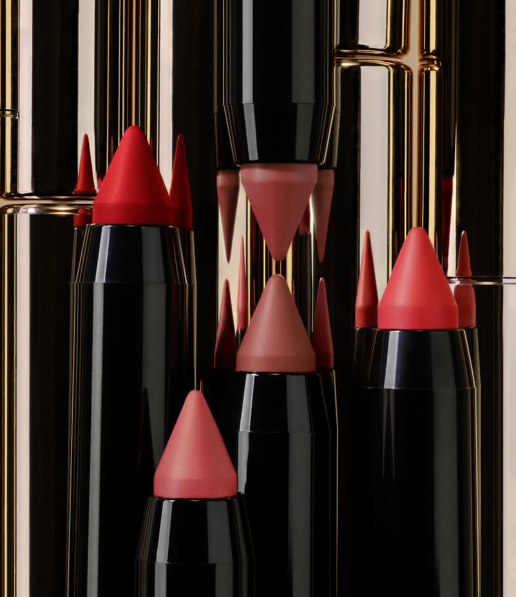 Кремовая помада-карандаш Luxe Defining Lipstick, Bobbi Brown