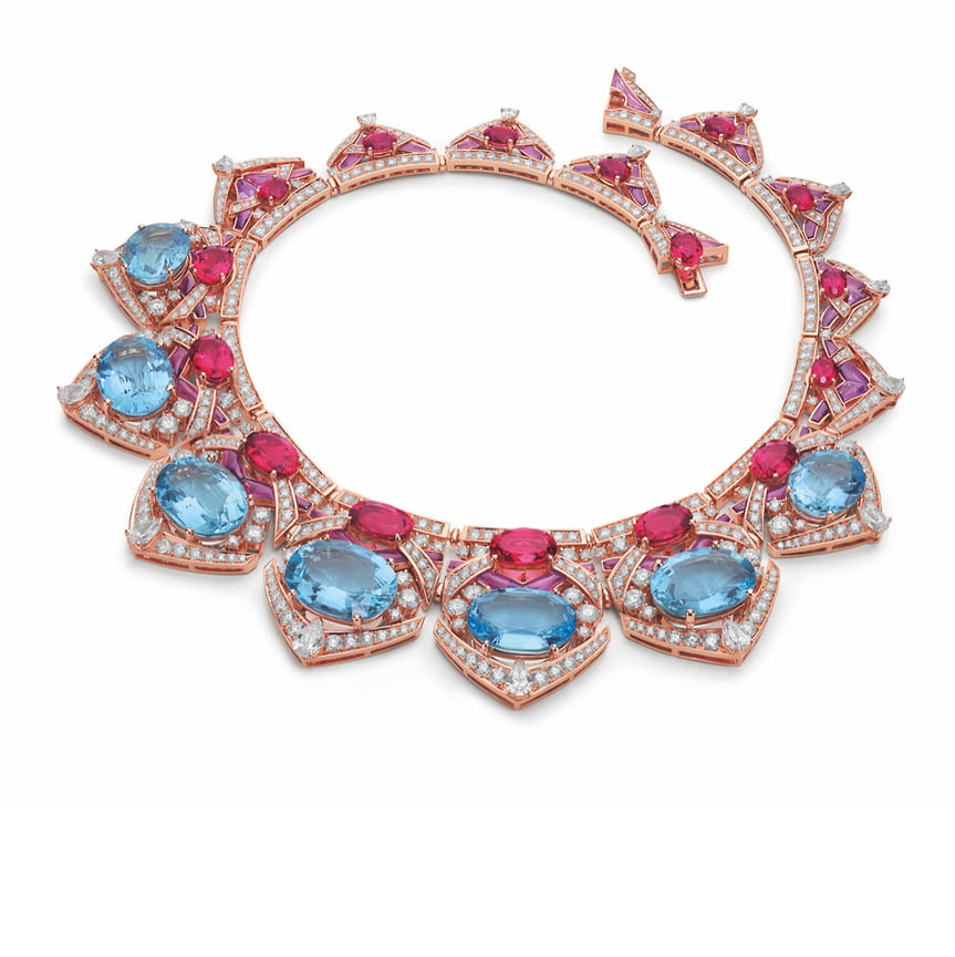 Bvlgari, колье Colour Legacy, розовое золото, аквамарины (общим весом 83,77 карат), рубеллиты (общим весом 31,13 карат), аметисты (общим весом 25,33 карат), бриллианты