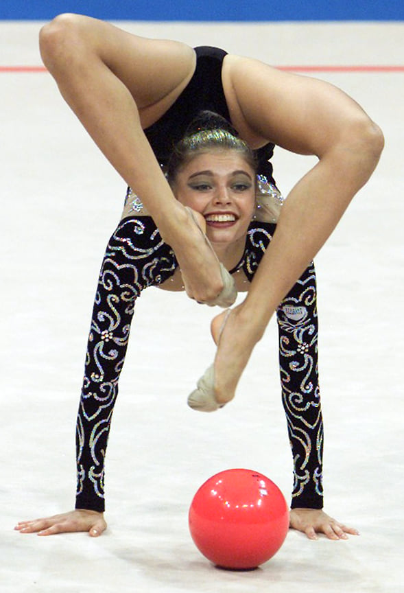 Выступление Алины Кабаевой в женском индивидуальном многоборье по художественной гимнастике на Олимпийских играх в Сиднее, 2000 год