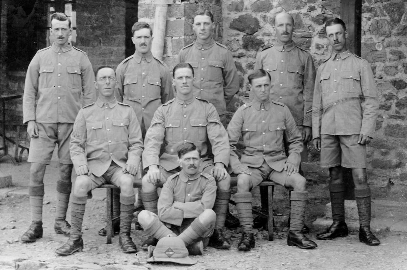 Солдаты 5-го Восточно-Суррейского полка, Чакрата, Индия, 1917 год