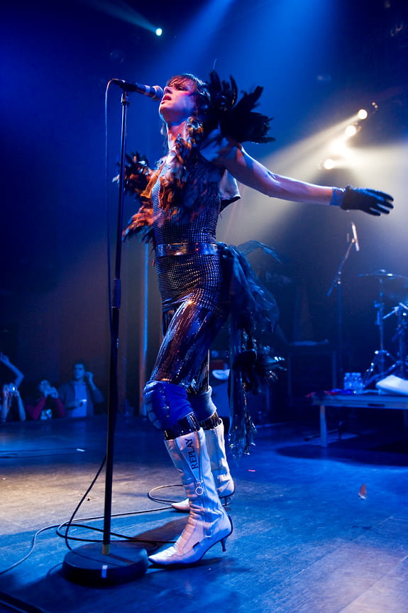 После роспуска собственной группы, Льюис не бросила музыку и начала сольную карьеру. В 2010 году она выпустила собственный соло-альбом, Terra Incognita.