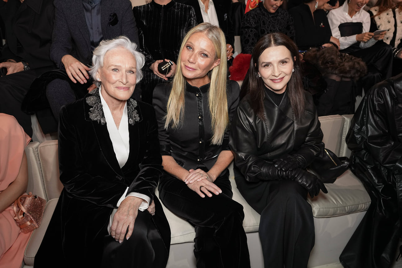 Слева направо: актрисы Гленн Клоуз, Гвинет Пэлтроу и Жюльетт Бинош на показе Armani Privе
