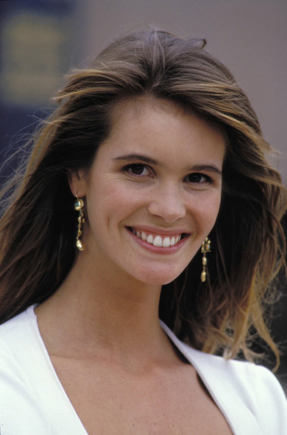 Модельная карьера Эль началась в 1982 году со съемок в телевизионной рекламе газировки Tab. На тот момент ей было 18 лет