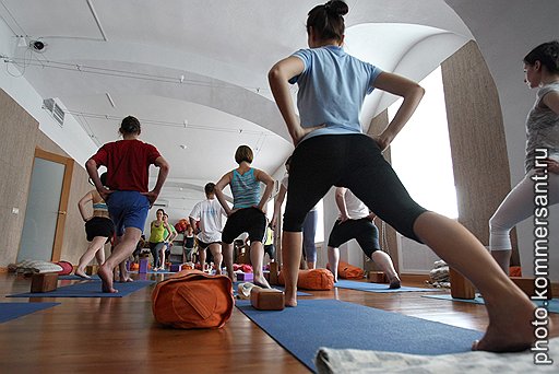 Динамика развития специализированных йога-центров уже опережает темпы развития фитнес-клубов