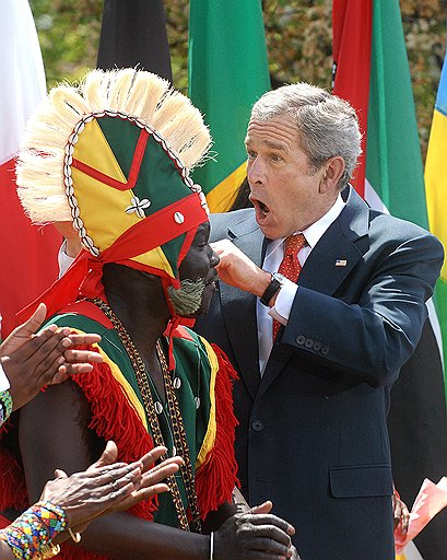 Джордж Буш совершил дипломатический прорыв, обнаружив общую границу между Канадой и Мексикой
