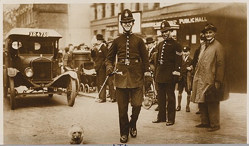 Лондонские полицейские не видели преступников в тех, с кем регулярно виделись в масонской ложе
