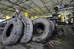 Пока не принят соответствующий закон, покрышки на утилизацию сдают только транспортники, но не автомобилисты
