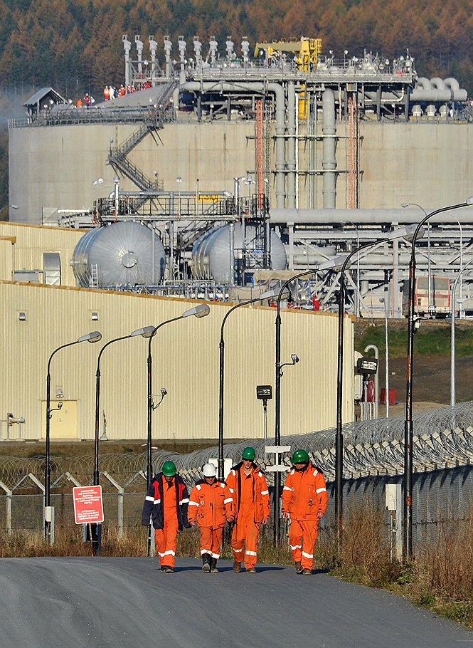 Из двух десятков работающих в мире заводов по производству сжиженного газа только один находится в России, на Сахалине 
