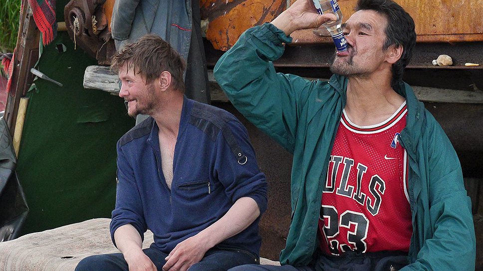 Потребление алкоголя на Чукотке превышает среднероссийское, хотя на полуострове жестко ограничена продажа спиртного и есть свое общество анонимных алкоголиков