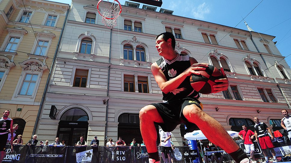 Словенские баскетболисты славятся не только на Балканах, но и на мировых аренах 
