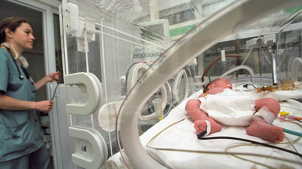 Инкубаторы интенсивной терапии для новорожденных, импорт которых может быть запрещен, в России производит только одна компания