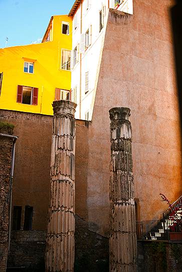 Практически любое жилье в Риме — это часть города-музея, поэтому здесь нет такого понятия, как цена квадратного метра