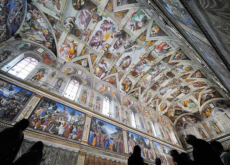 5,5 млн человек посетили в 2013 году музеи, в которых хранится обширная коллекция произведений искусства, принадлежащих Римско-католической церкви.
