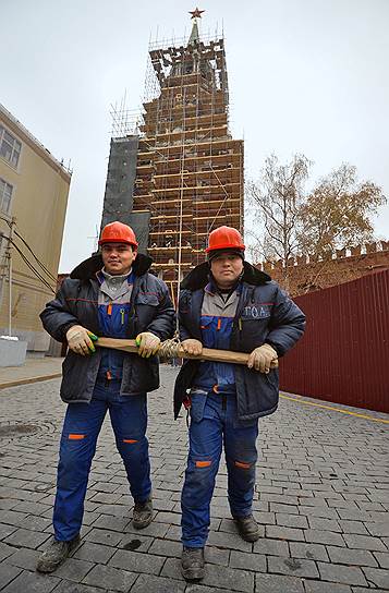Россияне вовсе не стремятся занять рабочие места, которые освобождают уезжающие домой трудовые мигранты