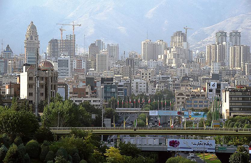 Богатая северная часть Тегерана чем-то напоминает московские спальные районы
