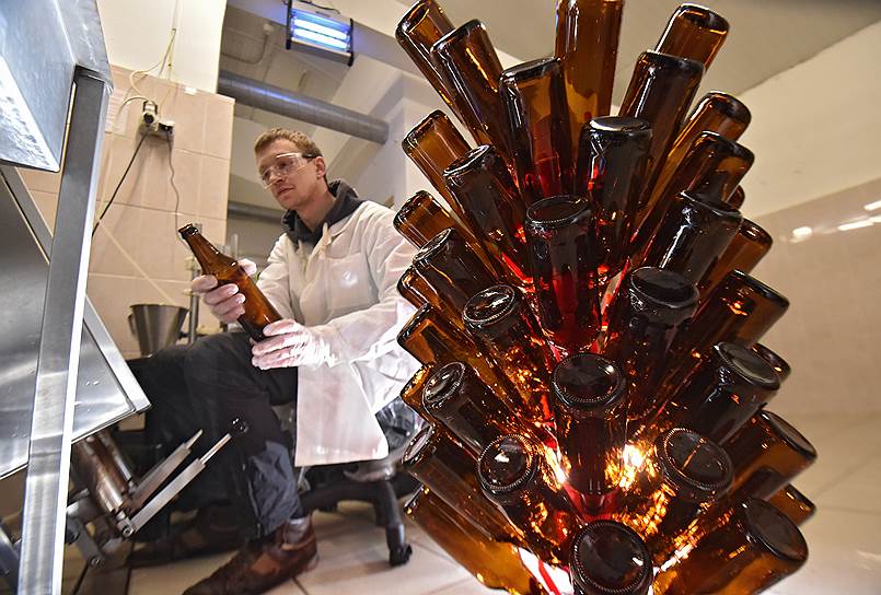Пивовары из Victory Art Brew, расположенной в подмосковной Ивантеевке, пока только мечтают об автоматической линии розлива в бутылки