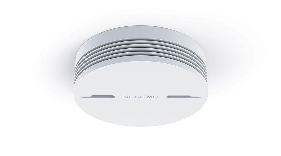 Противопожарная система Netatmo Smart Smoke Alarm реагирует не только на дым, но и на пар — любителям «парящих» устройств следует иметь это в виду