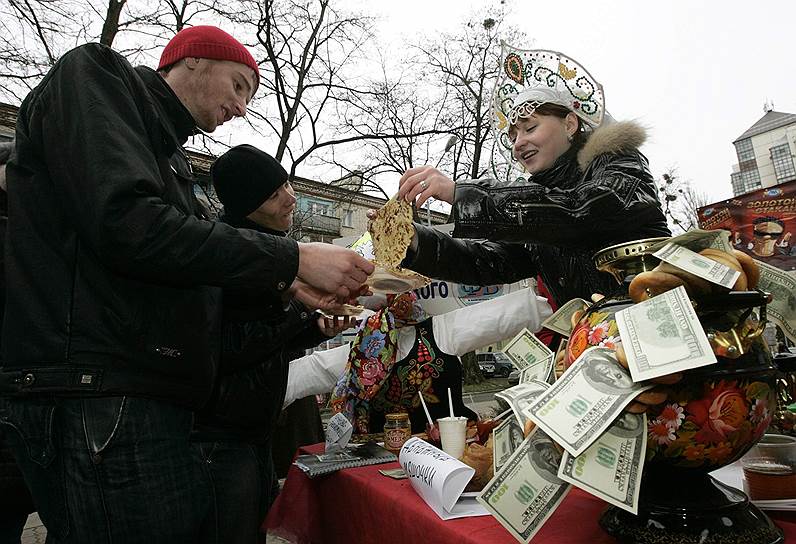 Российский человек по отношению к деньгам остался советским: деньги предпочитает не зарабатывать, а получать 
