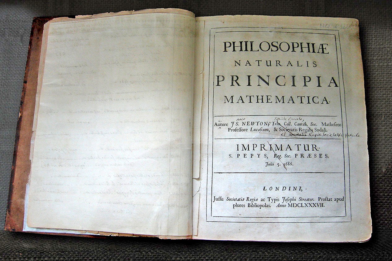 Ньютон математические начала натуральной философии. Книга Ньютона математические начала натуральной философии. Математические основы натуральной философии. Труд ньютона