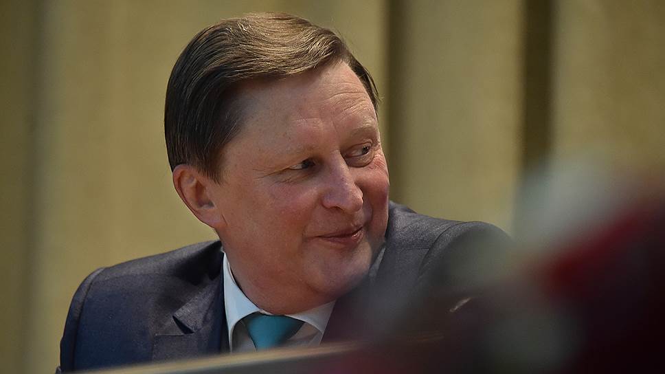 Глава администрации Кремля Сергей Иванов поддержал решение о сносе ларьков