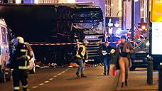 В Берлине грузовик въехал в толпу на рождественской ярмарке, 9 человек погибли